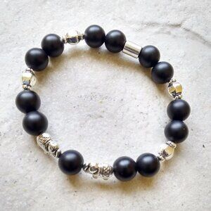 Chunky Black & Silver Elephant Lovers Stretch Bracelet - Black Stone Beads 7.5"
